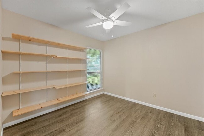 Building Photo - 6931 Tara Dr