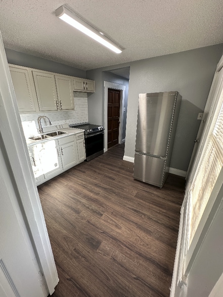 Building Photo - 3317 Avenue G