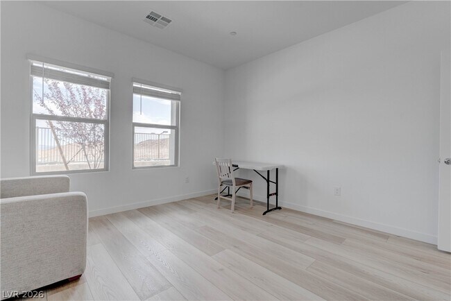 Building Photo - 904 Kings Clf Ln