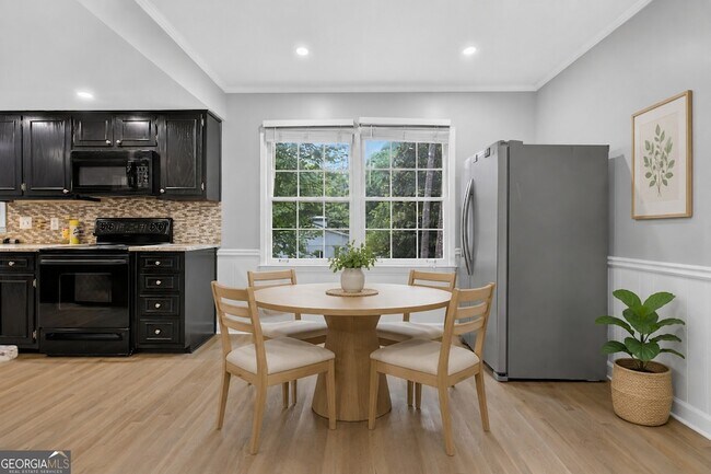Building Photo - 4854 Springfield Dr
