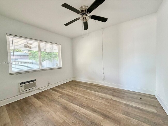 Building Photo - 4613 Bougainvilla Dr