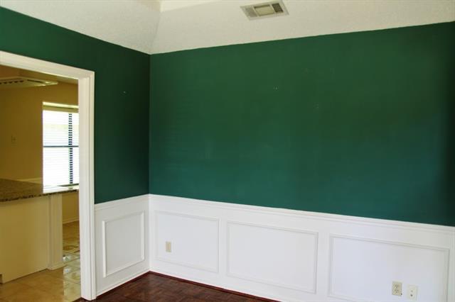 Building Photo - 339 Aspenway Dr