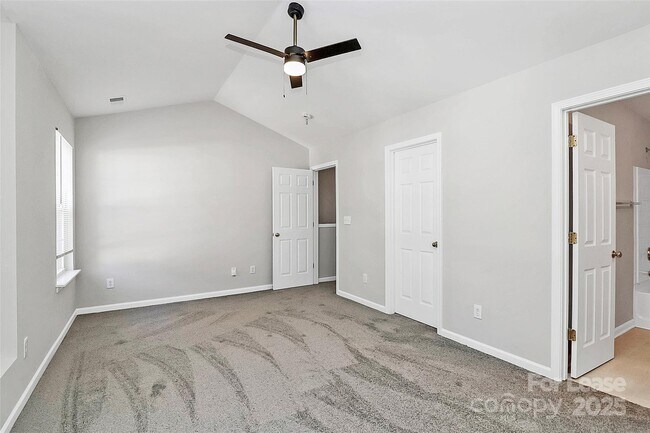 Building Photo - 11164 Saintsbury Pl