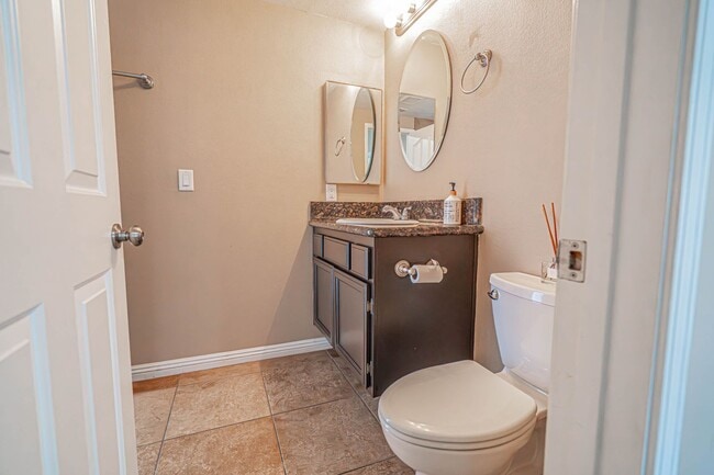 Building Photo - 29364 Canyon Rim Pl