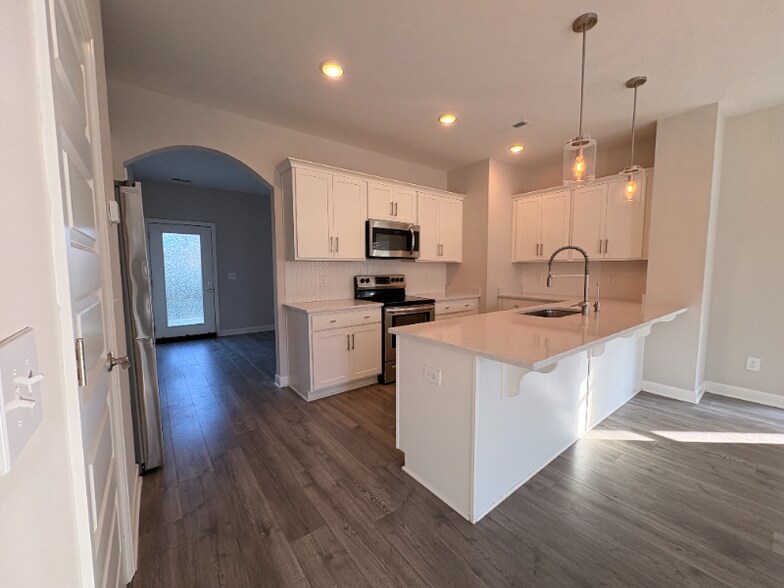 Building Photo - 4060 Opal Dr