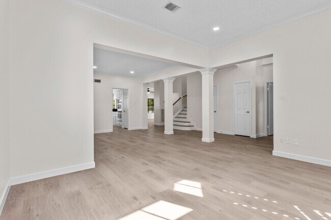 Building Photo - 35 Amber Sky Pl