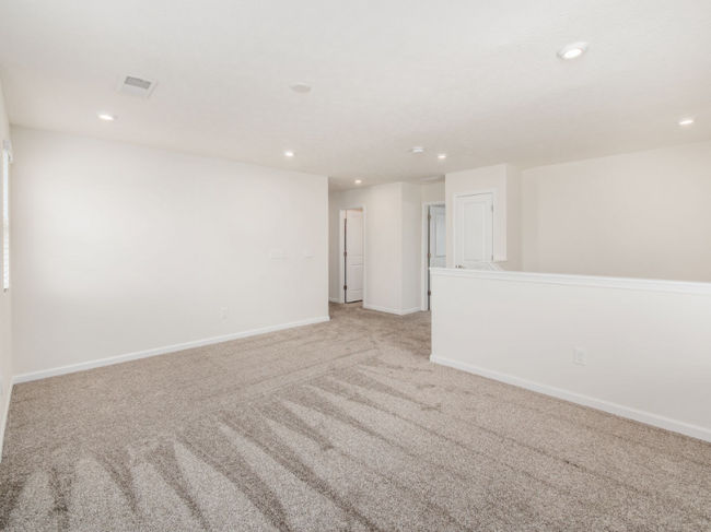 Building Photo - 2235 Acorn Ln