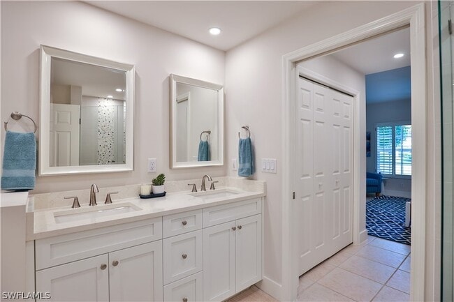 Building Photo - 988 Egrets Run