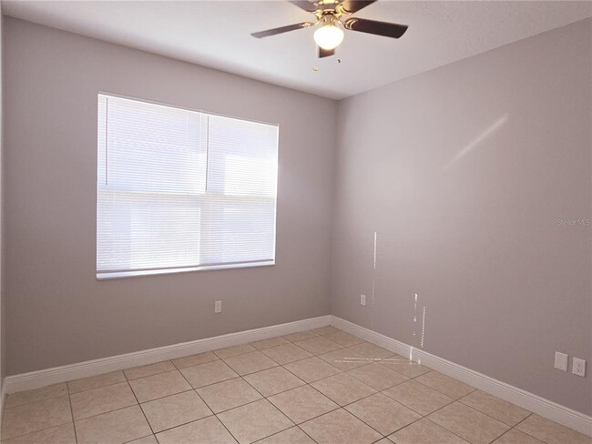 Building Photo - 1595 Cumin Dr