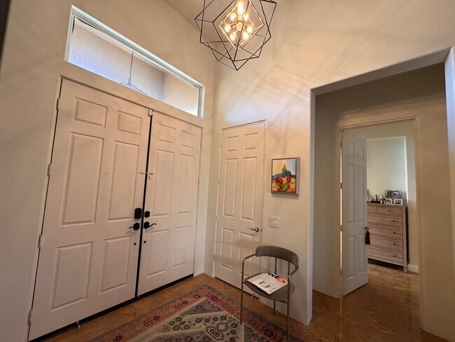 Building Photo - 49560 Loren Ct