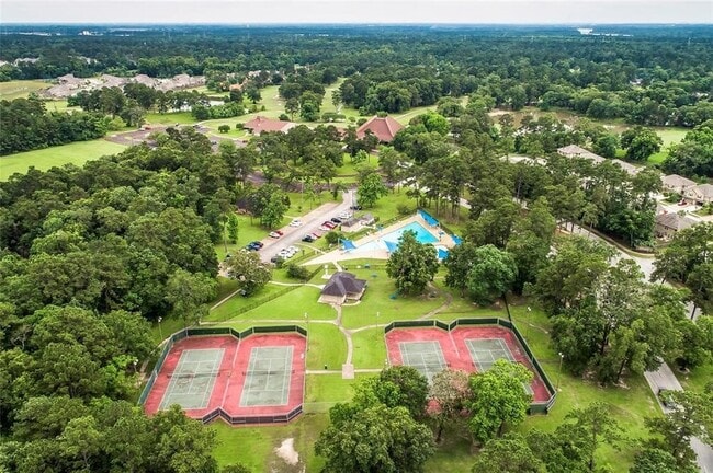 Building Photo - 1935 Barrett Gables Dr