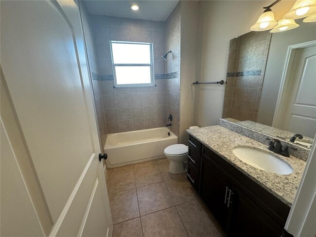 Building Photo - 33844 Emerald Pond Loop