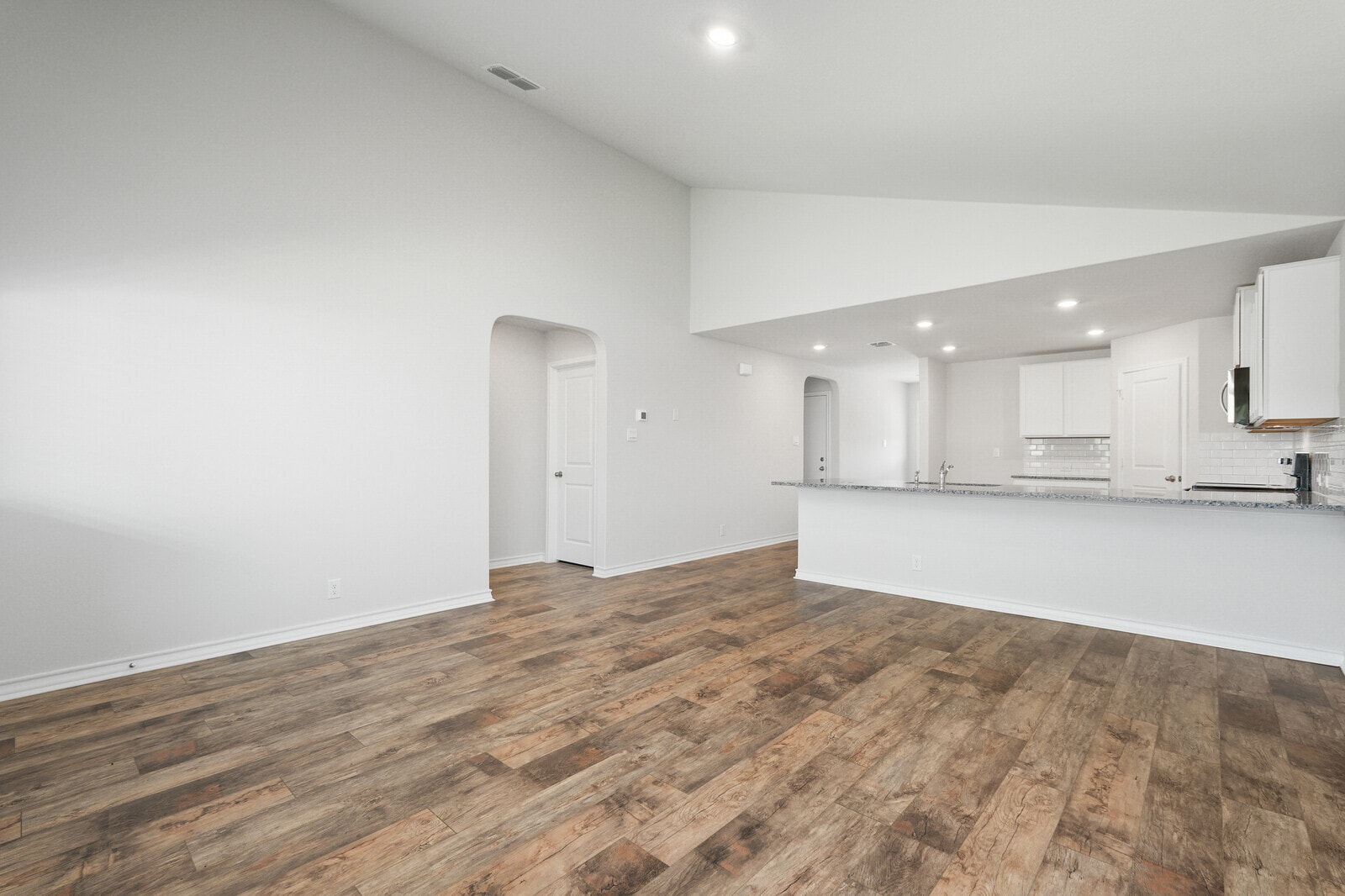 Building Photo - 12015 Topaz