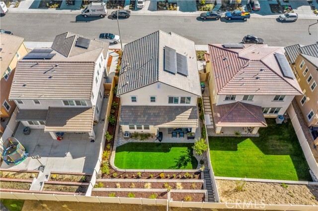Building Photo - 32230 Penstemon Wy