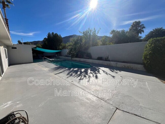 Building Photo - 71425 Halgar Rd