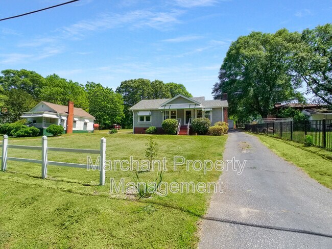 Building Photo - 311 Mc Dowell St