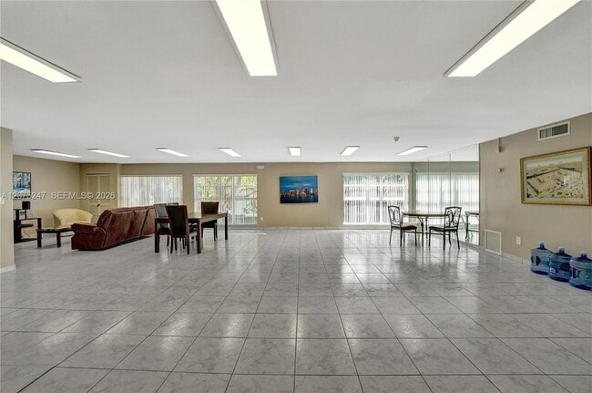 Building Photo - 201 178th Dr