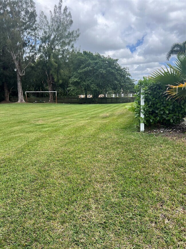 Building Photo - 11301 SW 3rd St