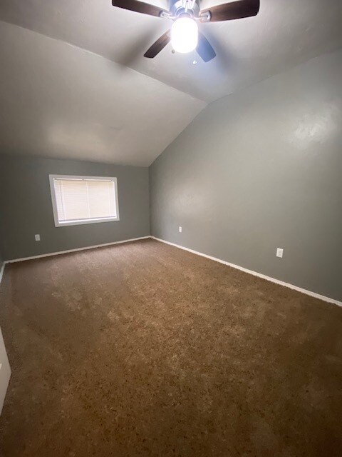 Building Photo - 1141 SW 51st St