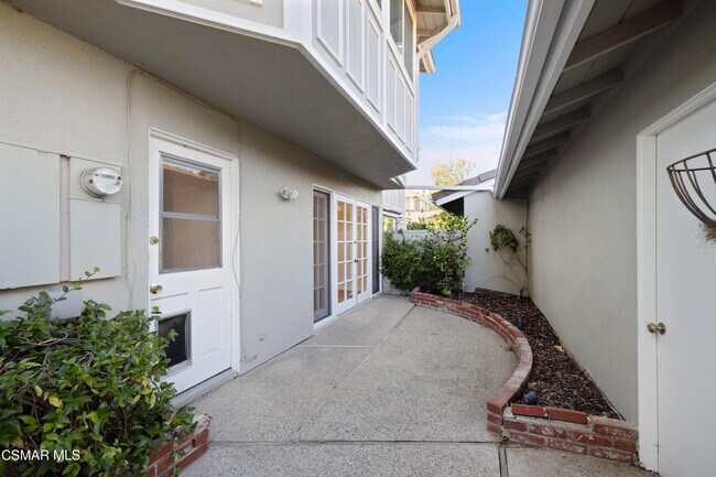 Building Photo - 32136 Beachfront Ln