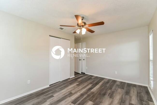 Building Photo - 903 Ashwood Ct