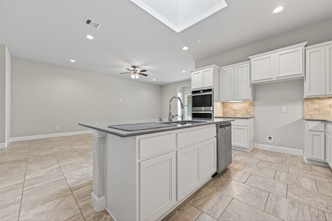 Building Photo - 1007 Parsnip Acres Ct