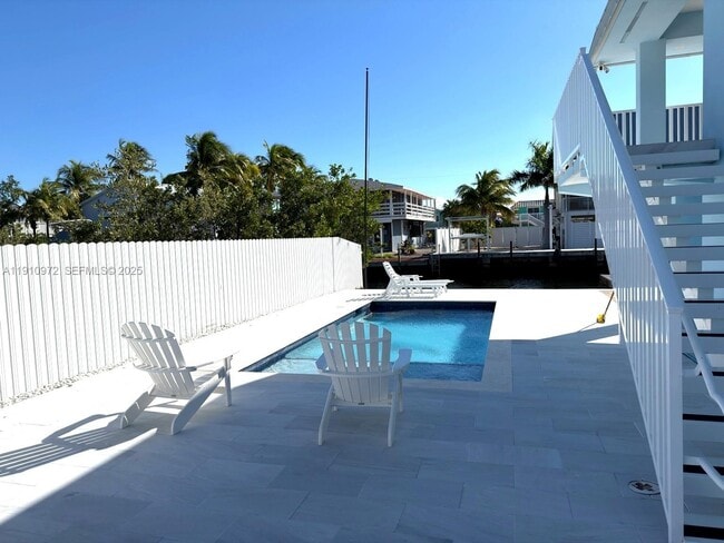 Building Photo - 27346 Martinique Ln