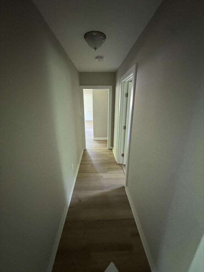 Building Photo - CHARMING 3 BEDROOM, 2 BATH HOME IN BIRMINGHAM!