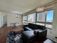 Building Photo - FAIRWAY MANOR