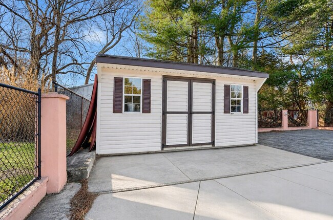 Building Photo - 283 Prospect Rd