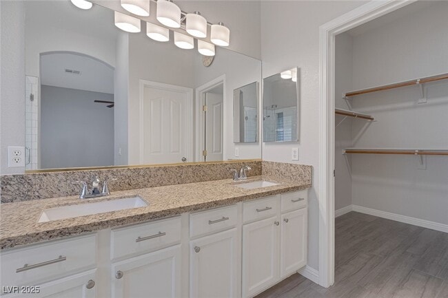 Building Photo - 417 Carlton Kay Pl