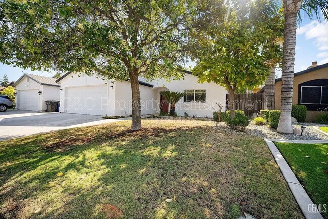 Building Photo - 4304 Range Dr