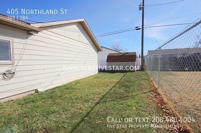 Building Photo - 405 Northland St