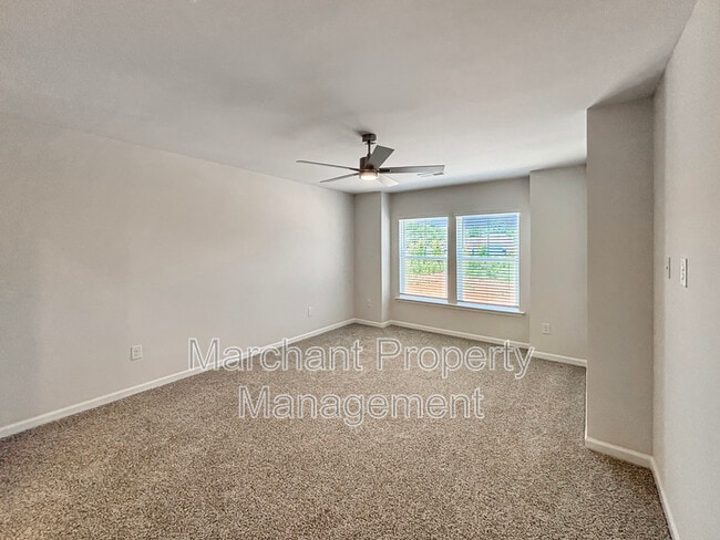 Building Photo - 119 Stoneview Way