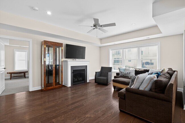 Building Photo - 103 N Madison Ave