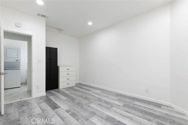 Building Photo - 18243 Donmetz St