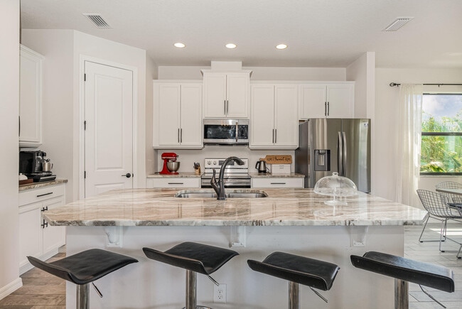 Building Photo - 3179 Ribbon Grass Dr