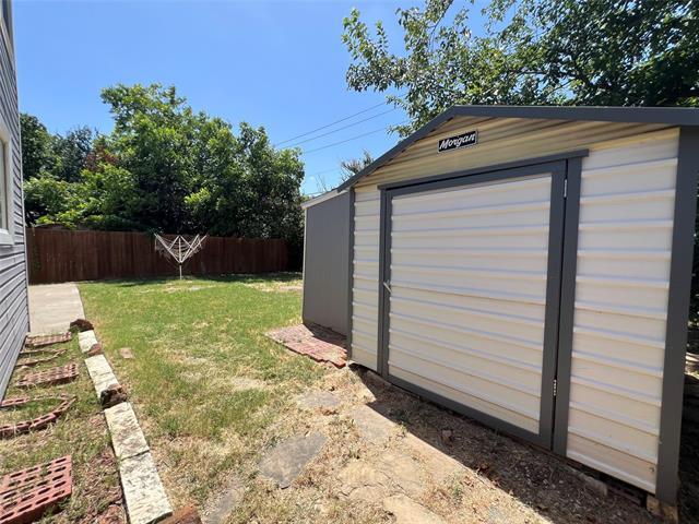 Building Photo - 4636 Baytree Dr