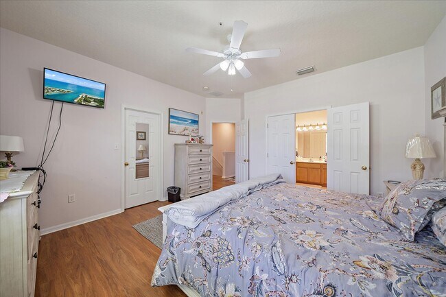 Building Photo - 3407 Parkridge Cir