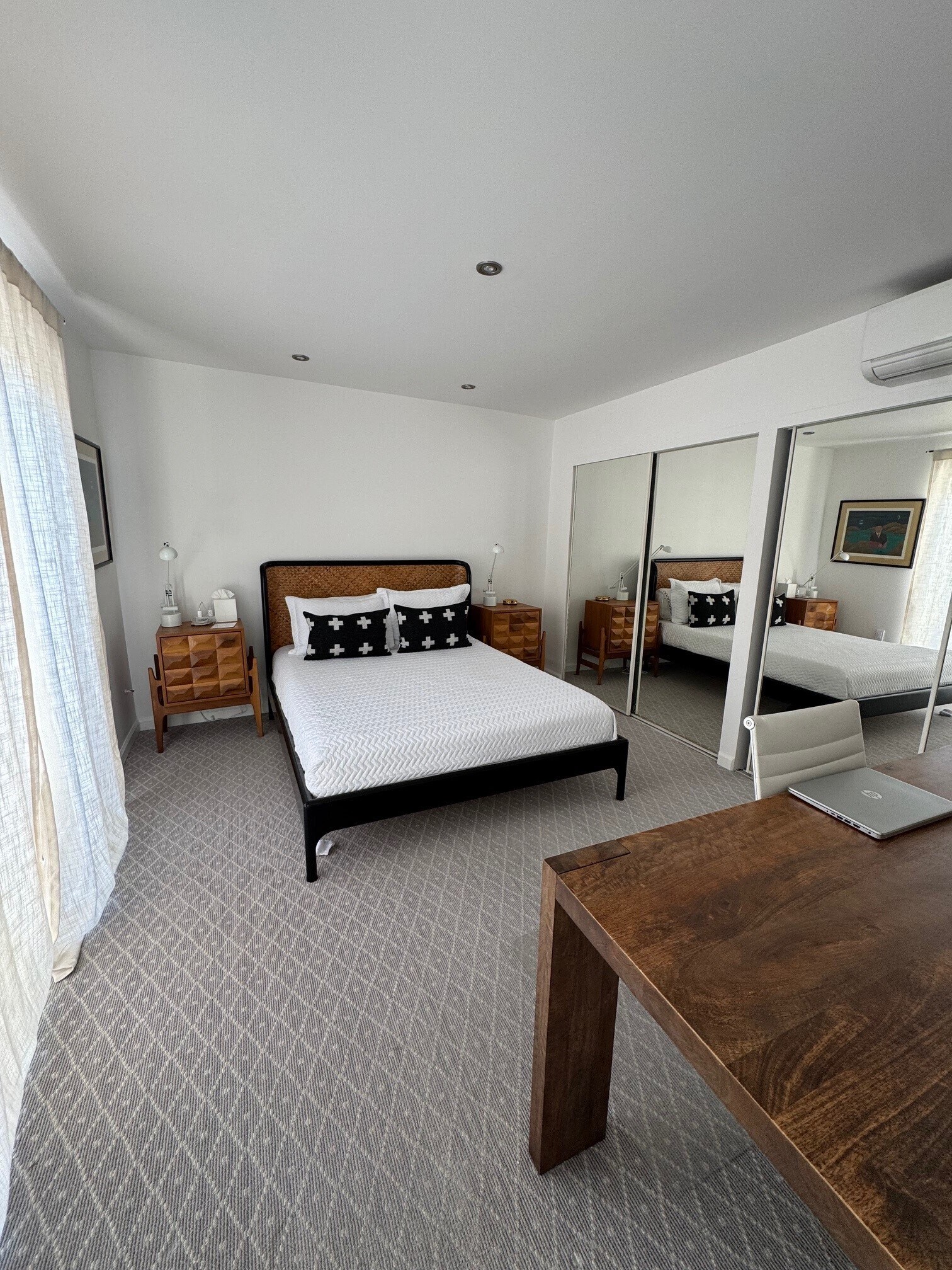 Building Photo - 193 W Merito Pl