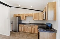 Building Photo - 957 Beta Dr