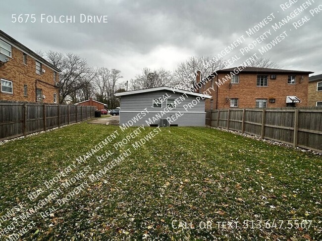 Building Photo - 5675 Folchi Dr