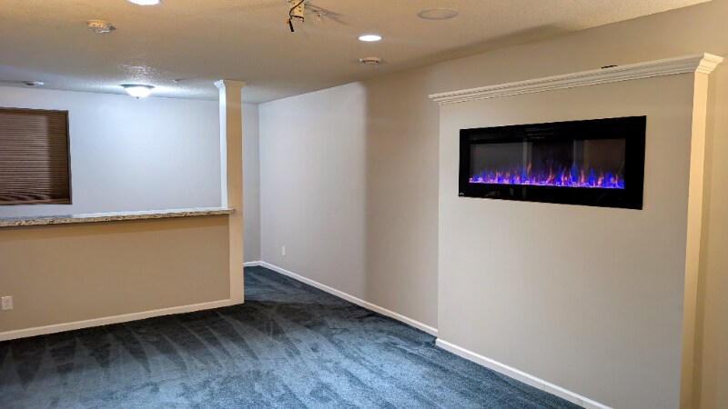 Building Photo - 2568 Vierling Dr E