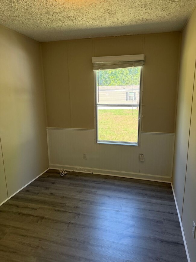 Building Photo - FOR RENT – Newly Remodeled Home Near Downtown Aynor