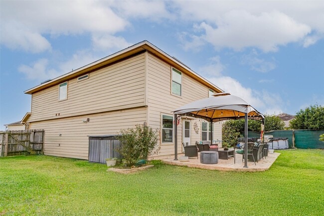 Building Photo - 19110 Canaras Ct