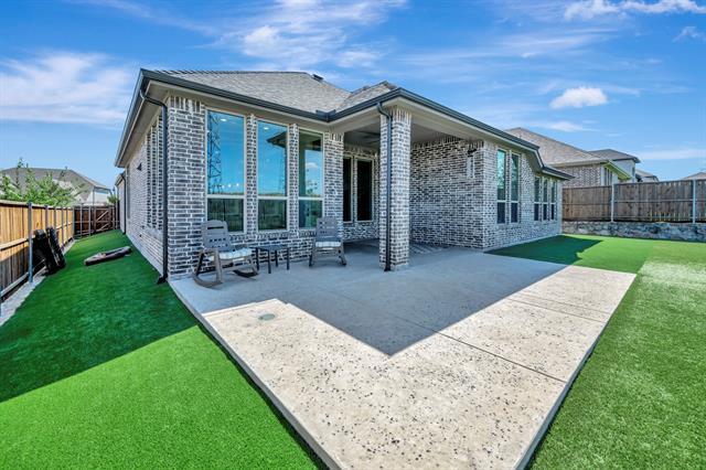 Building Photo - 1129 Highpoint Way