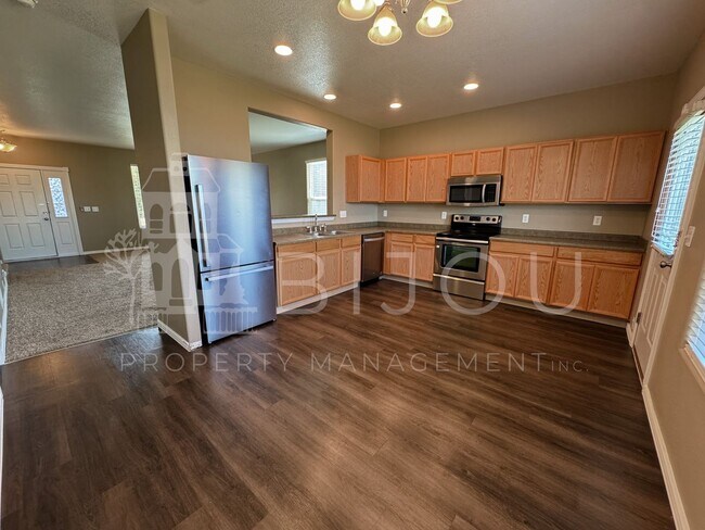 Building Photo - Fountain Fort Carson Townhome