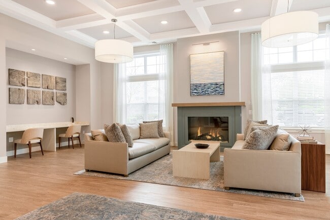 Clubhouse Seating Area - The Glades