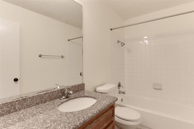 Building Photo - 10616 Mellow Meadow Dr