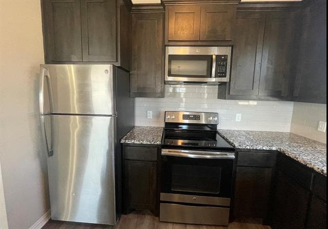 Building Photo - 8605 Ellis Dr